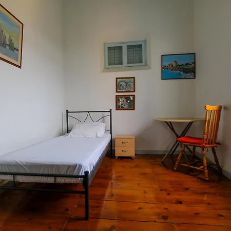 Archontiko Pataka Rhodes City