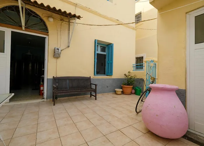 Archontiko Pataka Rhodes City